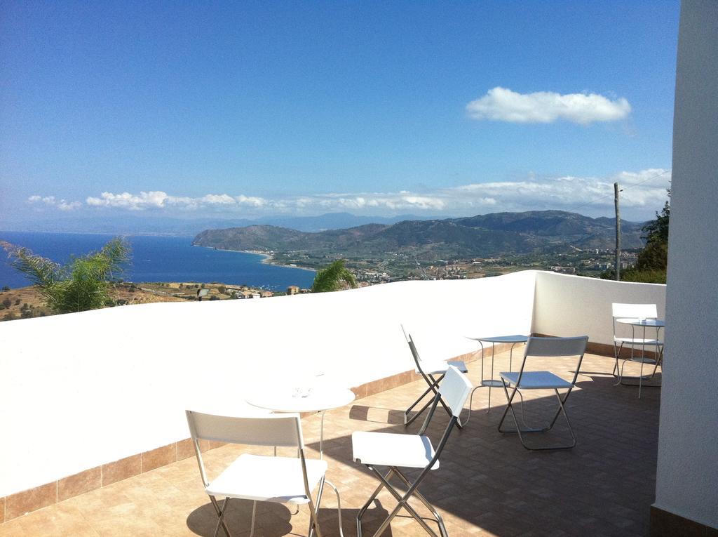 Hotel Alta Marea Gioiosa Marea Pokoj fotografie